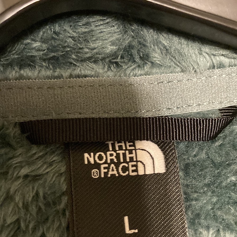 NWT North Face Osito Jacket - Fleece - Picture 4 of 8